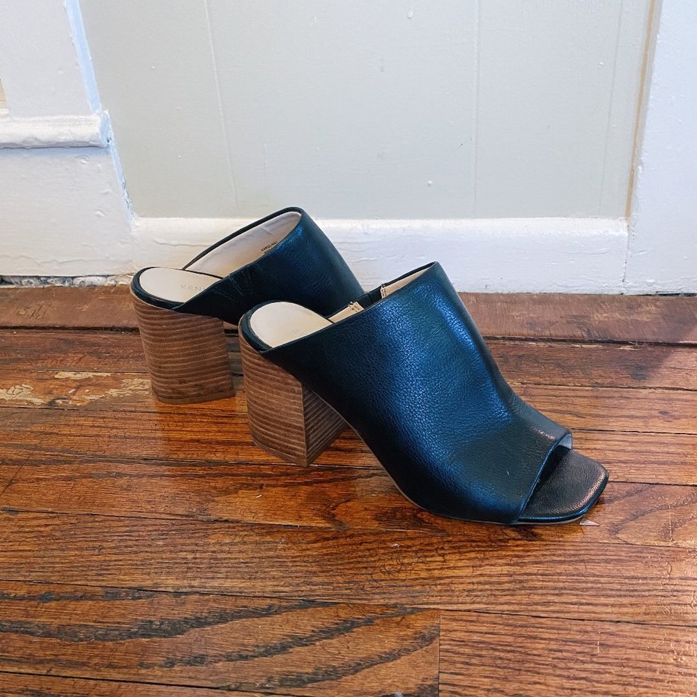 Kenneth Cole | Heeled peep toe mules